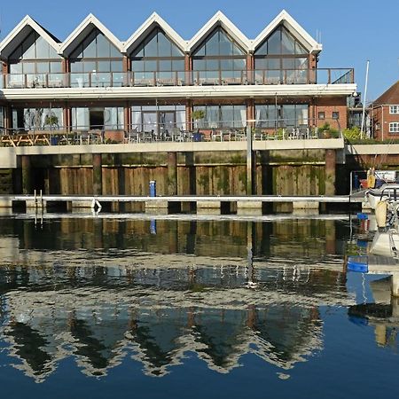 Royal Southern Yacht Club Hamble-le-Rice Dış mekan fotoğraf